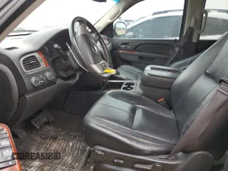 2013 Chevrolet Tahoe LS with VIN 1GNSKAE0XDR324597, listed as a Copart auction lot 48129795 with 149,577 mi miles and Clean title. Bid and sale history available at DreamBid. Image 7.