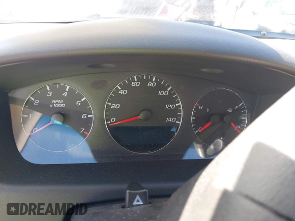 2014 Chevrolet Impala LT with VIN 2G1WB5E30E1156385, listed as a IAAI auction lot 41837008 with 194,732 mi miles and . Bid and sale history available at DreamBid. Image 7.