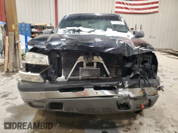 2004 Chevrolet Silverado 1500 with VIN 1GCEK19T74E215564, listed as a Copart auction lot 44769685 with 249,369 mi miles and Non Repairable. Bid and sale history available at DreamBid. Image 5.