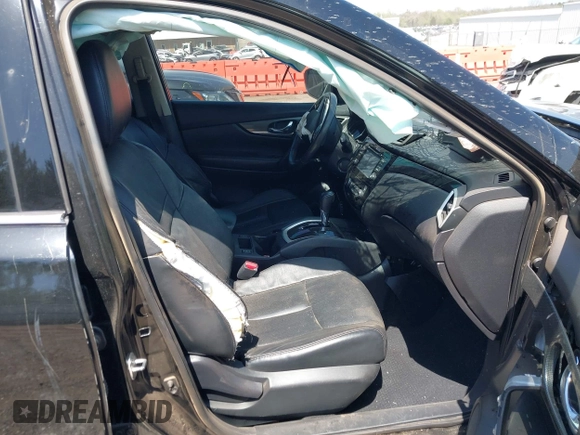 2014 Nissan Rogue S z VIN 5N1AT2MT9EC873033, wystawiony jako IAAI lot #41871332 z przebiegiem 148 427 mil mil oraz . Historia ofert i sprzedaży dostępna na DreamBid. Obrazek 5.