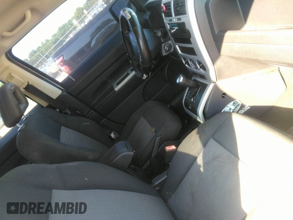 2008 Jeep Patriot Sport with VIN 1J8FF28W28D537012, listed as a IAAI auction lot 42578895 with 162,158 mi miles and . Bid and sale history available at DreamBid. Image 5.