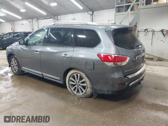 2015 Nissan Pathfinder SL with VIN 5N1AR2MM3FC642198, listed as a IAAI auction lot 42462300 with 191,328 mi miles and . Bid and sale history available at DreamBid. Image 3.