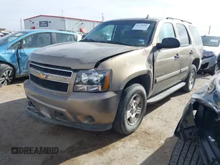 2007 Chevrolet Tahoe LTZ z VIN 1GNFC130X7R241919, wystawiony jako IAAI lot #41270202 z przebiegiem Nie podano mil oraz . Historia ofert i sprzedaży dostępna na DreamBid. Obrazek 2.