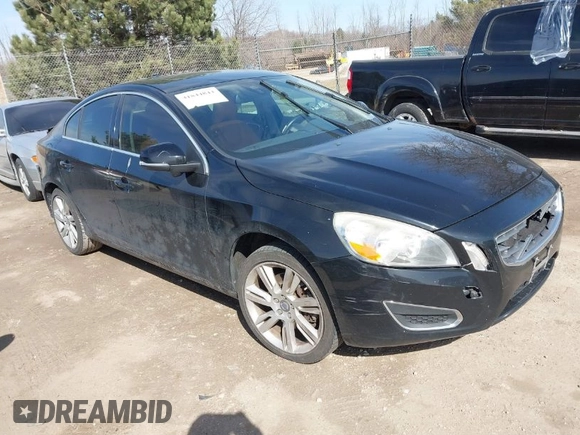 2012 Volvo S60 T5 с VIN YV1622FS1C2086107, выставлен на аукционе IAAI как лот 41844844 с пробегом 194 042 миль миль и . История ставок и продаж доступна на DreamBid. Изображение 1.