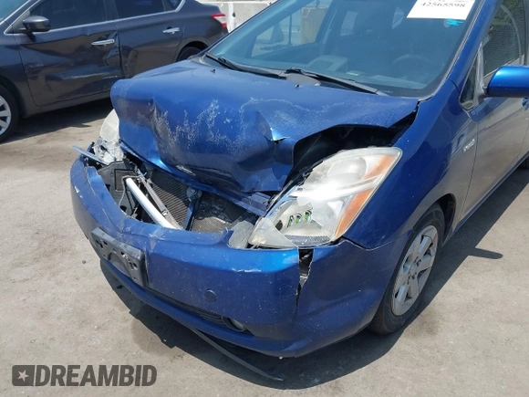2008 Toyota Prius with VIN JTDKB20U187798545, listed as a IAAI auction lot 42565598 with 177,381 mi miles and . Bid and sale history available at DreamBid. Image 6.