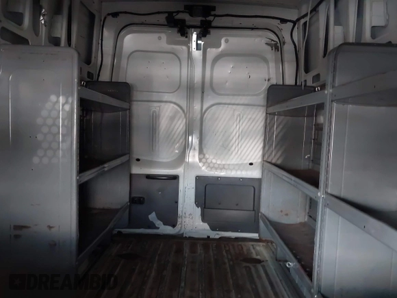 2016 Nissan NV Cargo S z VIN 1N6BF0LY2GN806750, wystawiony jako IAAI lot #42176037 z przebiegiem 173 846 mil mil oraz . Historia ofert i sprzedaży dostępna na DreamBid. Obrazek 8.