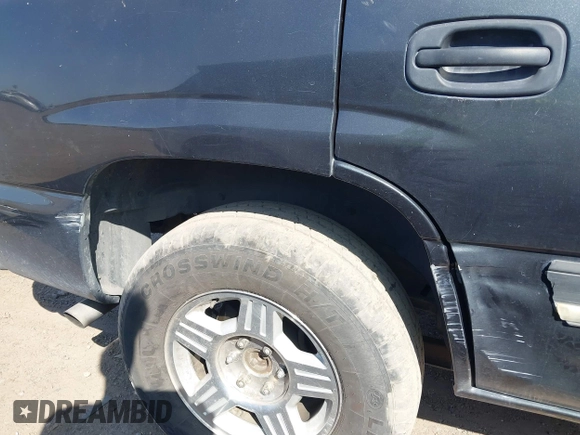 2005 Chevrolet Tahoe Z71 with VIN 1GNEC13T75R269616, listed as a IAAI auction lot 42529693 with 321,143 mi miles and . Bid and sale history available at DreamBid. Image 6.