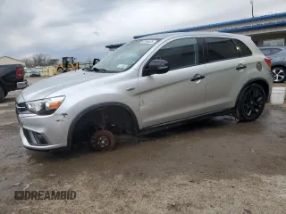 2019 Mitsubishi Outlander ES z VIN JA4AR3AU3KU022819, wystawiony jako Copart lot #48164425 z przebiegiem 61 965 mil mil oraz Szkody całkowita. Historia ofert i sprzedaży dostępna na DreamBid. Obrazek 1.