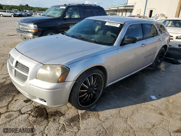 2006 Dodge Magnum with VIN 2D4FV47T16H122652, listed as a Copart auction lot 73688634 with NaN miles and Salvage Title. Bid and sale history available at carsss.com. Image 1.