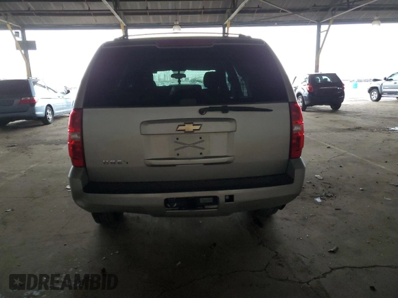 2007 Chevrolet Tahoe LS с VIN 1GNFC13JX7R166308, выставлен на аукционе Copart как лот 48983585 с пробегом 244 031 миль миль и Списание • Salvage title. История ставок и продаж доступна на DreamBid. Изображение 6.