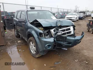 2010 Ford Escape XLS с VIN 1FMCU0C78AKC82688, выставлен на аукционе IAAI как лот 42005919 с пробегом Не указан миль и . История ставок и продаж доступна на DreamBid. Изображение 1.
