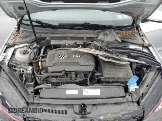 2017 Volkswagen GTI S z VIN 3VW547AU3HM068223, wystawiony jako Copart lot #57876795 z przebiegiem 96 095 mil mil oraz Szkoda całkowita • Salvage title. Historia ofert i sprzedaży dostępna na DreamBid. Obrazek 11.