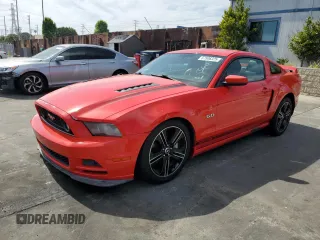 2013 Ford Mustang GT z VIN 1ZVBP8CF4D5262449, wystawiony jako Copart lot #57506325 z przebiegiem 322 495 mil mil oraz Szkoda całkowita • Salvage title. Historia ofert i sprzedaży dostępna na DreamBid. Obrazek 1.
