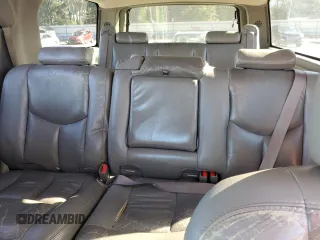2006 Chevrolet Suburban LS with VIN 1GNFK16ZX6J130796, listed as a Copart auction lot 84627724 with 287,830 mi miles and Salvage Title. Bid and sale history available at carsss.com. Image 10.