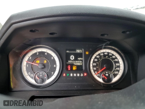 2021 Ram 1500 Tradesman z VIN 1C6RR7FG5MS584780, wystawiony jako Copart lot #53982845 z przebiegiem 74 396 mil mil oraz Szkoda całkowita • Salvage title. Historia ofert i sprzedaży dostępna na DreamBid. Obrazek 9.