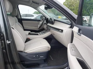 2024 Hyundai Palisade Calligraphy z VIN KM8R7DGE5RU806672, wystawiony jako IAAI lot #42119069 z przebiegiem 8 325 mil mil oraz . Historia ofert i sprzedaży dostępna na DreamBid. Obrazek 5.