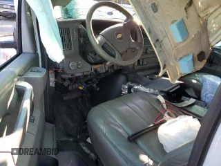 2017 Chevrolet Express Cargo Van with VIN 1GCZGHFG3H1135498, listed as a Copart auction lot 83782144 with 0 mi miles and Salvage Title. Bid and sale history available at carsss.com. Image 8.