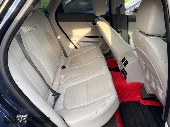 2016 Jaguar XF 35t Prestige with VIN SAJBE4BV5GCY13497, listed as a Copart auction lot 55729035 with 81,211 mi miles and Clean Title. Bid and sale history available at carsss.com. Image 6.
