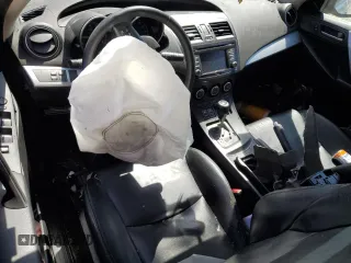 2013 Mazda 3 i Grand Touring with VIN JM1BL1MP2D1829097, listed as a Copart auction lot 64819055 with Not provided miles and Salvage title. Bid and sale history available at DreamBid. Image 8.