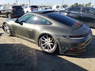 2020 Porsche 911 Carrera with VIN WP0AA2A92LS205872, listed as a Copart auction lot 43086833 with 19,393 mi miles. Bid and sale history available at carsss.com. Image 2.