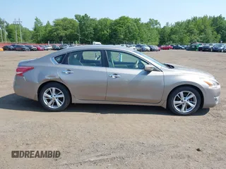 2013 Nissan Altima SL with VIN 1N4AL3APXDC210740, listed as a IAAI auction lot 42421943 with 67,378 mi miles and . Bid and sale history available at DreamBid. Image 13.