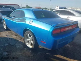 2010 Dodge Challenger R/T with VIN 2B3CJ5DT1AH134848, listed as a IAAI auction lot 42037374 with 188,029 mi miles. Bid and sale history available at carsss.com. Image 3.