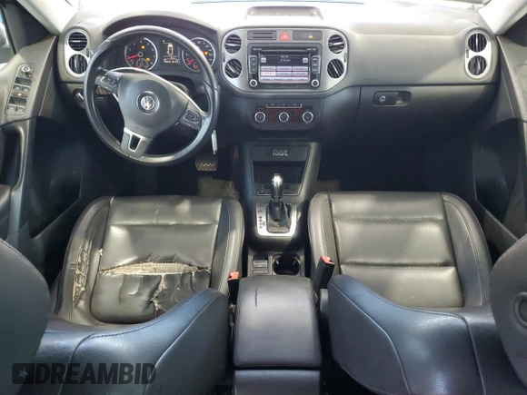 2011 Volkswagen Tiguan SE with VIN WVGBV7AXXBW544449, listed as a Copart auction lot 54678055 with 159,243 mi miles and Salvage Title. Bid and sale history available at DreamBid. Image 8.