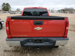 2008 Chevrolet Silverado 1500 1LT with VIN 1GCEC19J48Z241615, listed as a Copart auction lot 50070125 with 157,013 mi miles and Salvage Title. Bid and sale history available at DreamBid. Image 6.