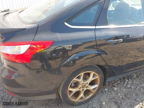 2014 Ford Focus Titanium with VIN 1FADP3J27EL227311, listed as a IAAI auction lot 41904675 with 180,459 mi miles. Bid and sale history available at carsss.com. Image 13.