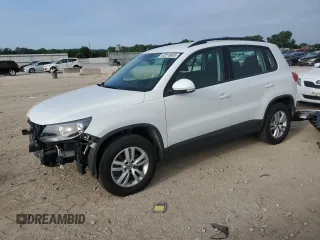 2017 Volkswagen Tiguan S with VIN WVGBV7AX2HK025377, listed as a Copart auction lot 62016605 with 43,897 mi miles and Salvage title. Bid and sale history available at DreamBid. Image 1.
