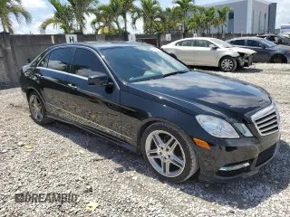 2013 Mercedes-Benz E 350 Luxury with VIN WDDHF5KB3DA688546, listed as a Copart auction lot 51488865 with 99,477 mi miles and Salvage Title. Bid and sale history available at DreamBid. Image 4.