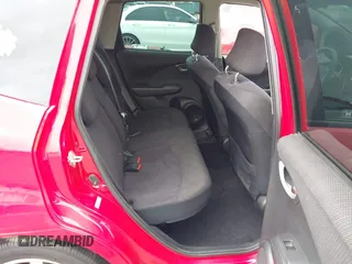2013 Honda Fit Sport с VIN JHMGE8H50DC007175, выставлен на аукционе IAAI как лот 42474888 с пробегом 89 908 миль миль и . История ставок и продаж доступна на DreamBid. Изображение 8.