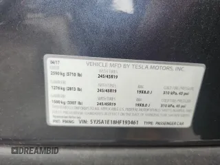 2017 Tesla Model S 60 z VIN 5YJSA1E18HF193461, wystawiony jako Copart lot #61040785 z przebiegiem 99 100 mil mil oraz Szkoda całkowita • Salvage title. Historia ofert i sprzedaży dostępna na DreamBid. Obrazek 12.