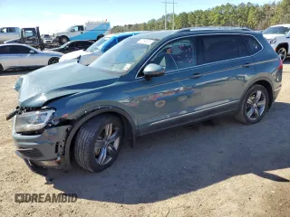 2021 Volkswagen Tiguan SE with VIN 3VV3B7AX8MM104042, listed as a Copart auction lot 53059115 with 44,219 mi miles and Salvage Title. Bid and sale history available at DreamBid. Image 1.
