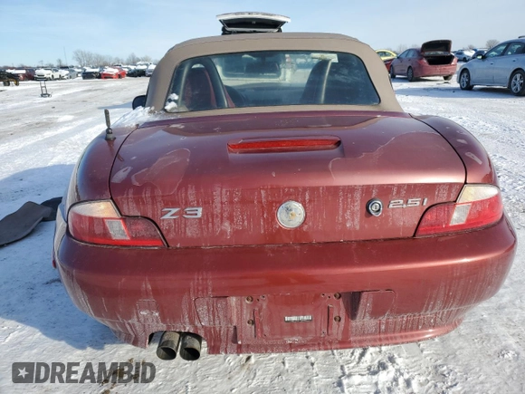 2001 BMW Z3 2.5 z VIN WBACN33471LM03467, wystawiony jako Copart lot #45764405 z przebiegiem 135 902 mil mil oraz Szkoda całkowita • Salvage title. Historia ofert i sprzedaży dostępna na DreamBid. Obrazek 6.