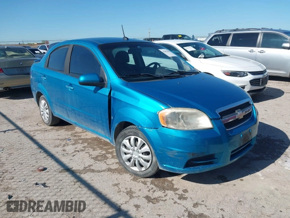 2009 Chevrolet Aveo 1LT z VIN KL1TD56E39B645672, wystawiony jako IAAI lot #42062896 z przebiegiem 131 927 mil mil oraz . Historia ofert i sprzedaży dostępna na DreamBid. Obrazek 1.