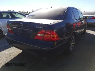 2002 Lexus LS 430 z VIN JTHBN30F620055537, wystawiony jako Copart lot #34061502 z przebiegiem 180 096 mil mil oraz Nie do naprawy • Non repairable. Historia ofert i sprzedaży dostępna na DreamBid. Obrazek 4.