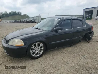 1996 Honda Civic LX z VIN 1HGEJ657XTL048699, wystawiony jako Copart lot #55855055 z przebiegiem 134 094 mil mil oraz Nie do naprawy • Non repairable. Historia ofert i sprzedaży dostępna na DreamBid. Obrazek 1.
