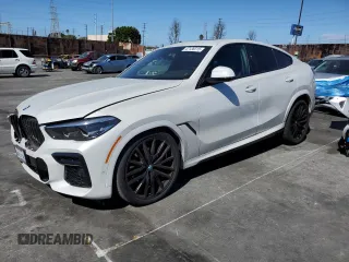 2022 BMW X6 xDrive40i with VIN 5UXCY6C09N9J07361, listed as a Copart auction lot 47136315 with 18,332 mi miles and Salvage Title. Bid and sale history available at carsss.com. Image 1.