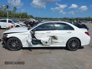 2020 Mercedes-Benz C 300 with VIN WDDWF8DB4LR525488, listed as a IAAI auction lot 42076398 with 25,457 mi miles and . Bid and sale history available at DreamBid. Image 14.
