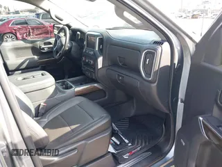 2020 Chevrolet Silverado 1500 LT Trail Boss with VIN 3GCPYFED9LG237690, listed as a IAAI auction lot 41470921 with 19,181 mi miles. Bid and sale history available at carsss.com. Image 5.