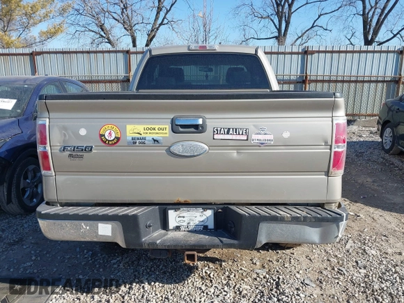 2009 Ford F-150 STX с VIN 1FTRX14899FA35204, выставлен на аукционе IAAI как лот 41757783 с пробегом 229 262 миль миль и . История ставок и продаж доступна на DreamBid. Изображение 15.