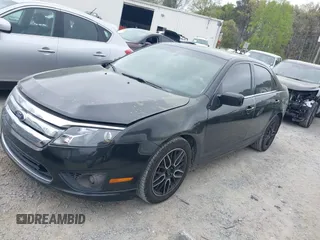 2011 Ford Fusion SE with VIN 3FAHP0HA9BR161919, listed as a IAAI auction lot 41949599 with 260,911 mi miles. Bid and sale history available at carsss.com. Image 2.
