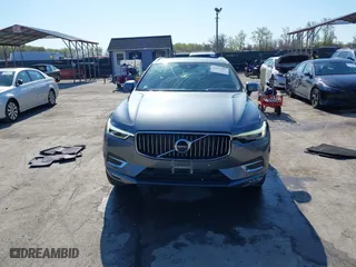 2020 Volvo XC60 Inscription with VIN YV4102RL5L1490699, listed as a IAAI auction lot 41962007 with 56,607 mi miles. Bid and sale history available at carsss.com. Image 12.