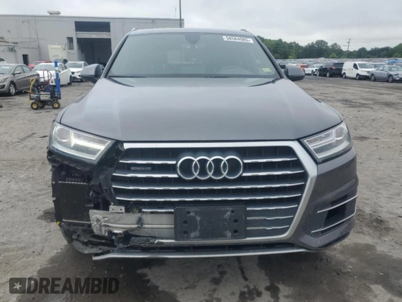 2019 Audi Q7 Premium with VIN WA1AAAF76KD009139, listed as a Copart auction lot 58584985 with 61,867 mi miles and Salvage title. Bid and sale history available at DreamBid. Image 5.
