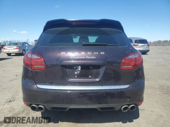 2012 Porsche Cayenne Turbo с VIN WP1AC2A25CLA80713, выставлен на аукционе Copart как лот 50768025 с пробегом 47 285 миль миль и Списание • Salvage title. История ставок и продаж доступна на DreamBid. Изображение 6.