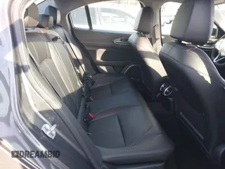 2019 Alfa Romeo Giulia z VIN ZARFAMAN2K7622544, wystawiony jako IAAI lot #41600030 z przebiegiem 37 045 mil mil oraz . Historia ofert i sprzedaży dostępna na DreamBid. Obrazek 8.