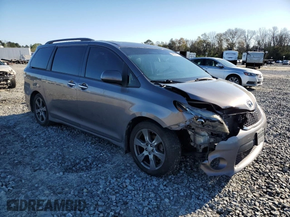 2017 Toyota Sienna SE with VIN 5TDXZ3DC1HS768654, listed as a Copart auction lot 48874735 with 246,060 mi miles and Salvage Title. Bid and sale history available at carsss.com. Image 4.