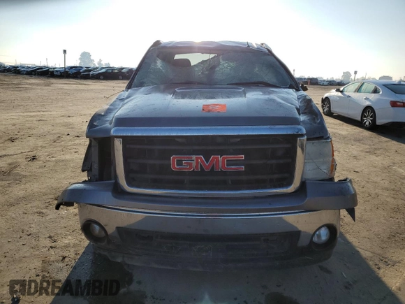 2008 GMC Sierra 1500 Work Truck z VIN 1GTEC19X98Z296159, wystawiony jako Copart lot #87528965 z przebiegiem 173 545 mil mil oraz Szkoda całkowita • Salvage title. Historia ofert i sprzedaży dostępna na DreamBid. Obrazek 5.