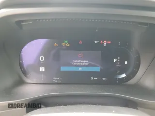 2023 Volvo XC40 Ultimate Dark Theme z VIN YV4L12UX6P2087430, wystawiony jako Copart lot #62543495 z przebiegiem 1 960 mil mil oraz Szkoda całkowita • Salvage title. Historia ofert i sprzedaży dostępna na DreamBid. Obrazek 9.